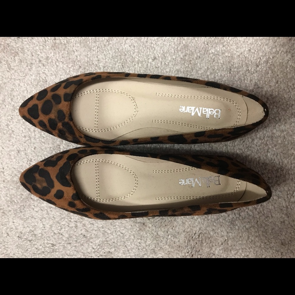 🌟 Leopard print flats